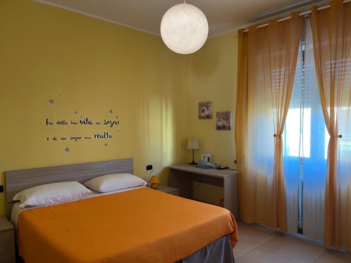 Color House Malpensa B&B Cassano Magnago Eksteriør bilde