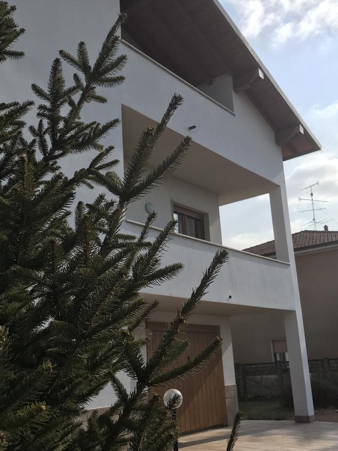 Color House Malpensa B&B Cassano Magnago Eksteriør bilde